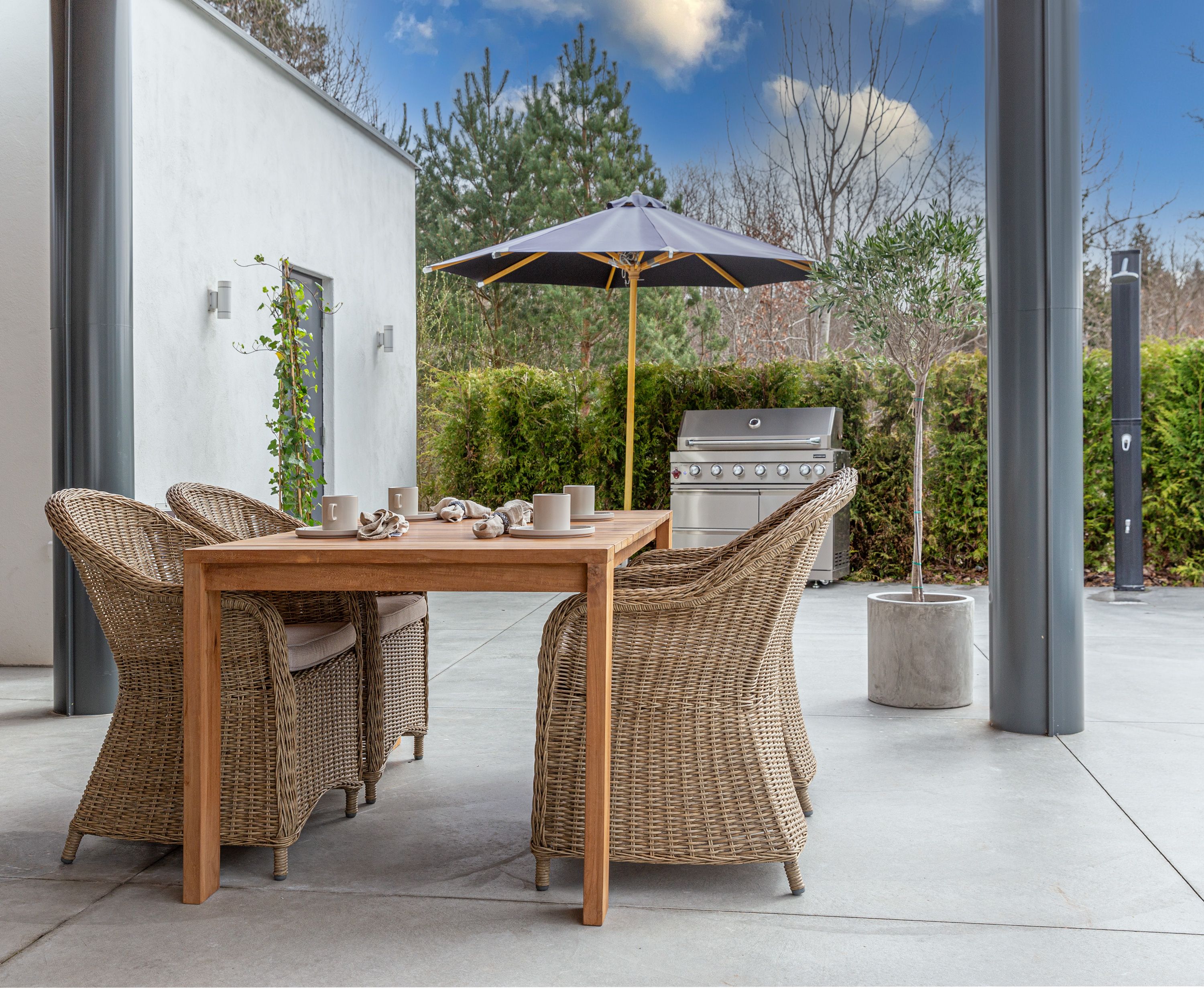 Oasis spisebord 160x90cm med Eadson karmstole