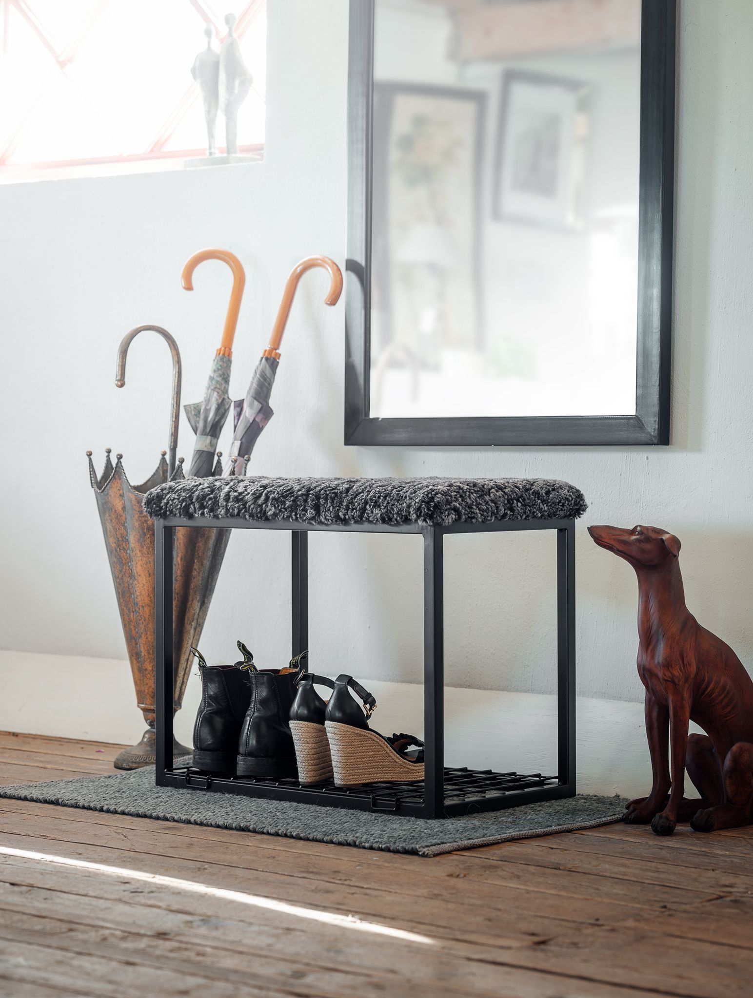 Hallbænk 80 cm Curly - Charcoal sølvgrå/ sort